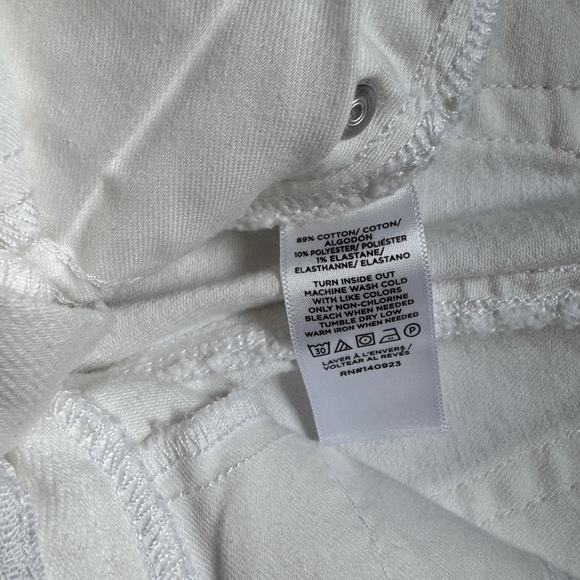 Classic White Loft Slim cut Jeans - Picture 3 of 5